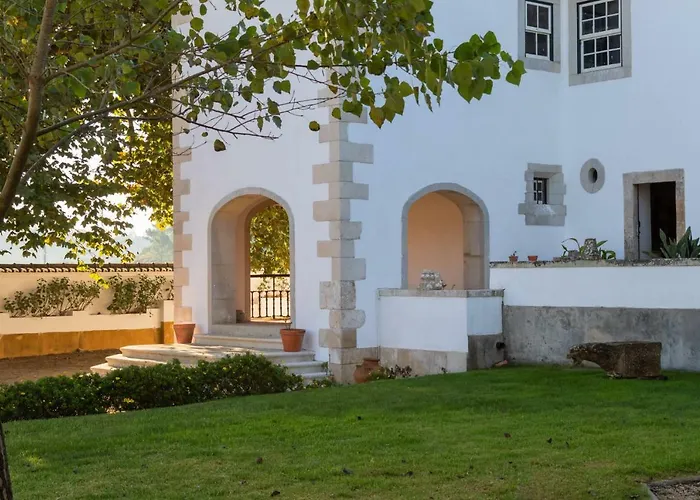 农家乐 昆塔福斯酒店 *